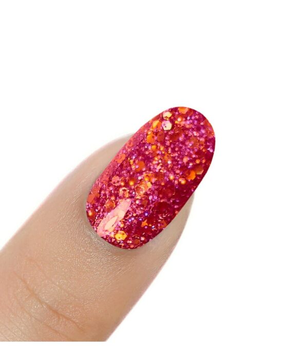 esempio unghie fucsia glitter oro