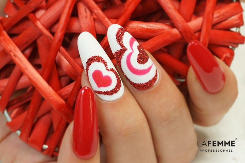 Unghie San Valentino 2020: La Femme® propone una dolcissima Nail Art Cuori