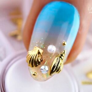 Unghie per il Mare - Nail Art con Conchiglia