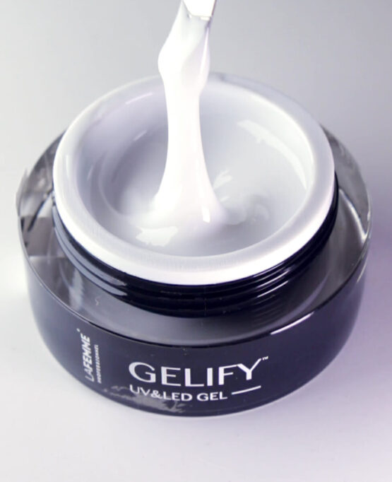 Gel unghie bianco latte per babyboomer