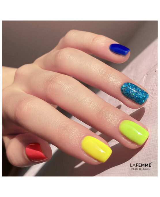 Smalto semipermanente arcobaleno Mismatched Nails