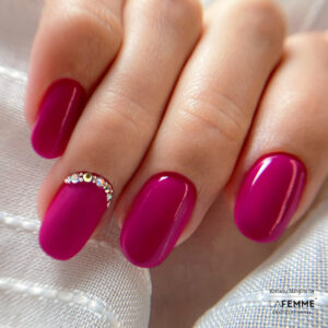 nail art magenta