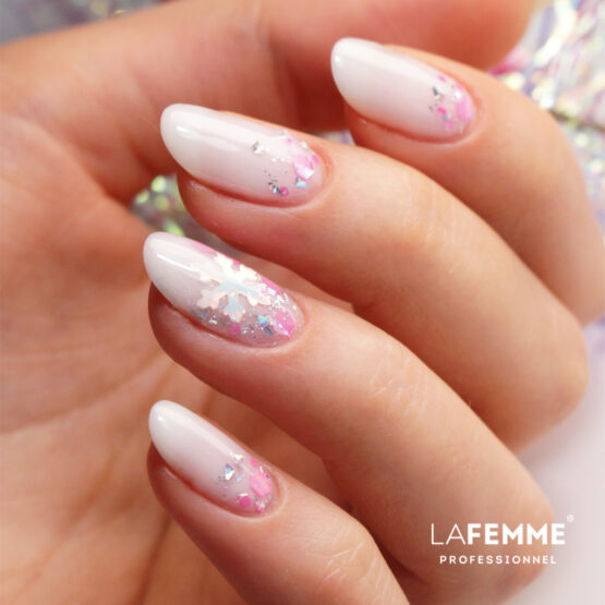 Nailart Azalea Snow Flakes