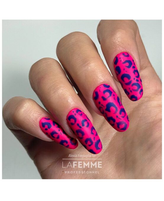 nailart animalier fucsia